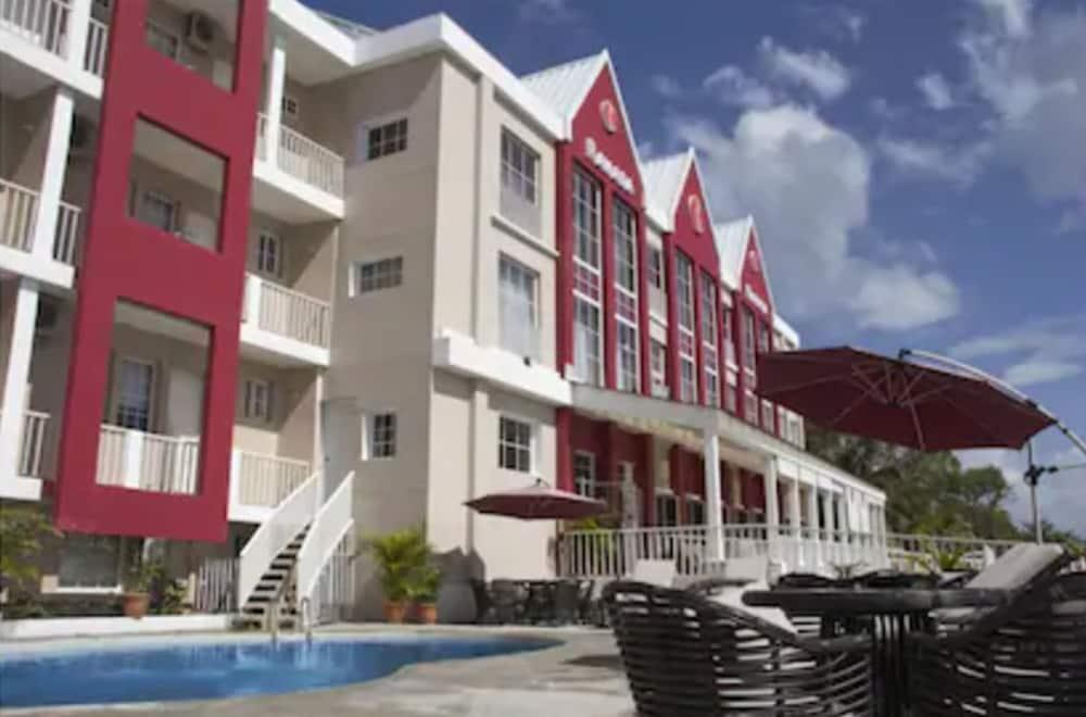 Ramada Tikal Isla De Flores Hotel Экстерьер фото