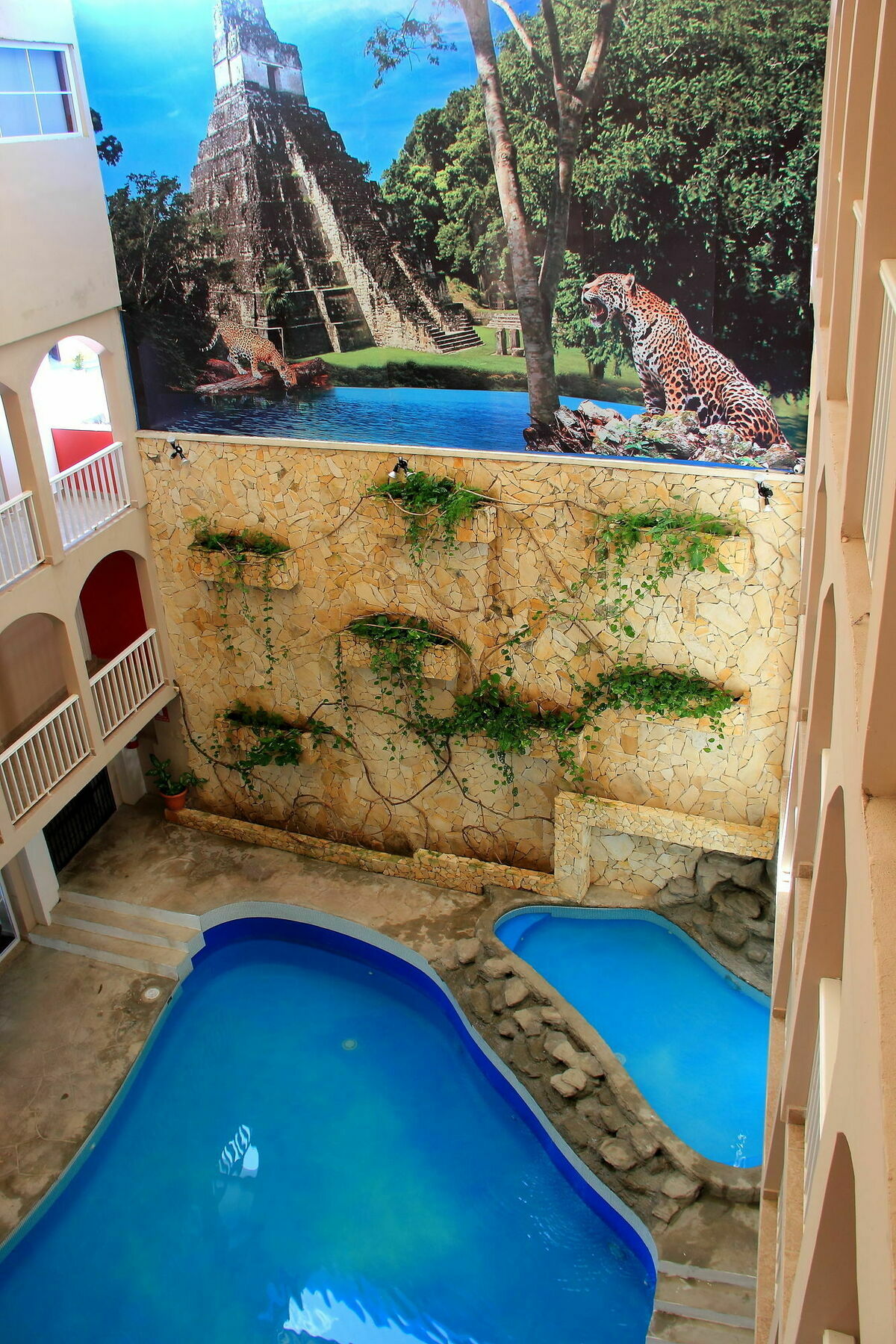 Ramada Tikal Isla De Flores Hotel Экстерьер фото